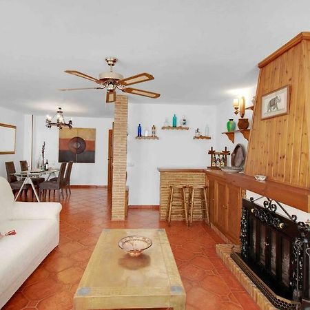 Duplex Tematico Andaluz Con Agradable Terraza - El Mirador De Benahavis 2 Apartment Luaran gambar